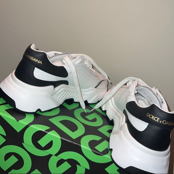 Dolce & Gabbbana Black and White Designer Shoes - Picture 3 of 4